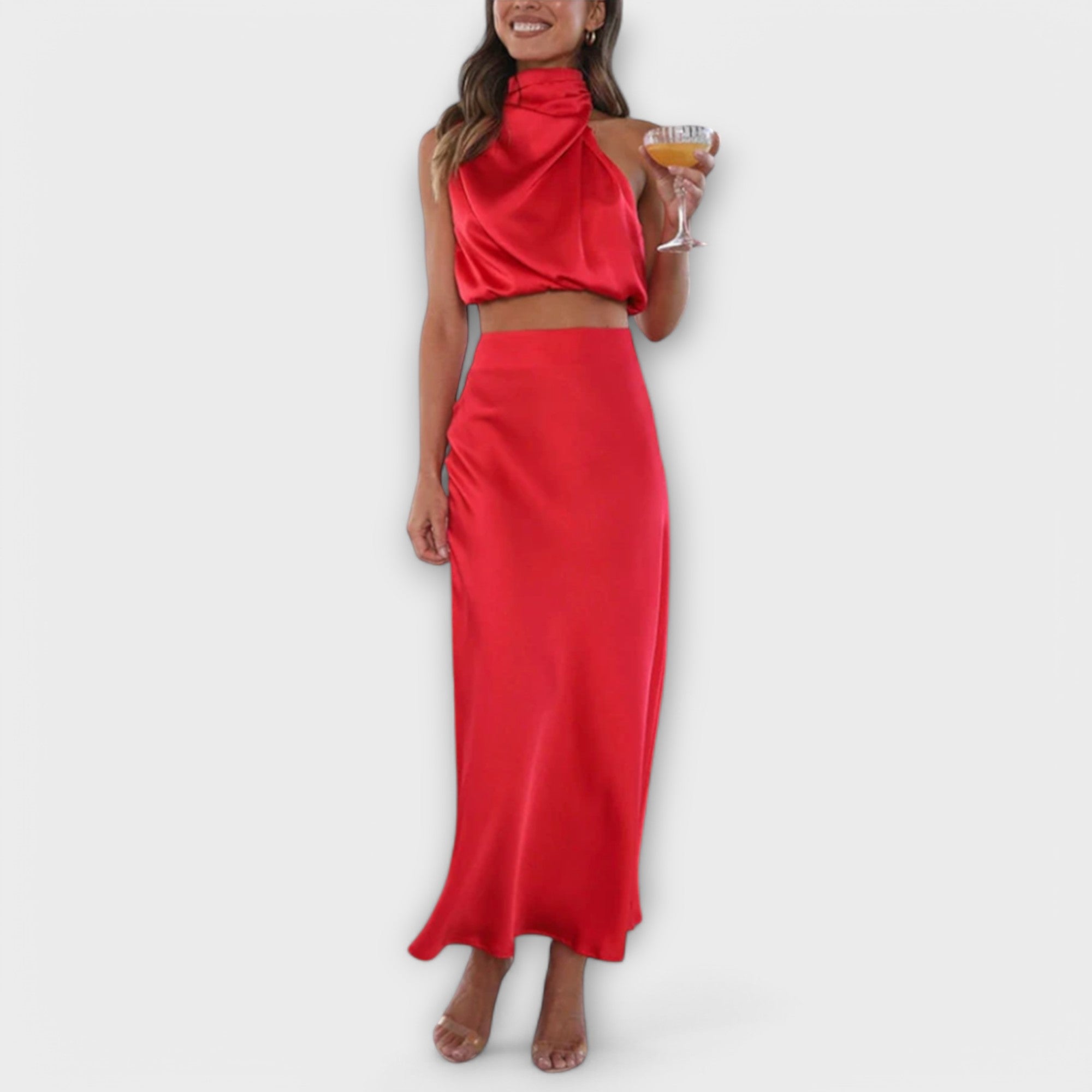 Vêtue pour un look élégant